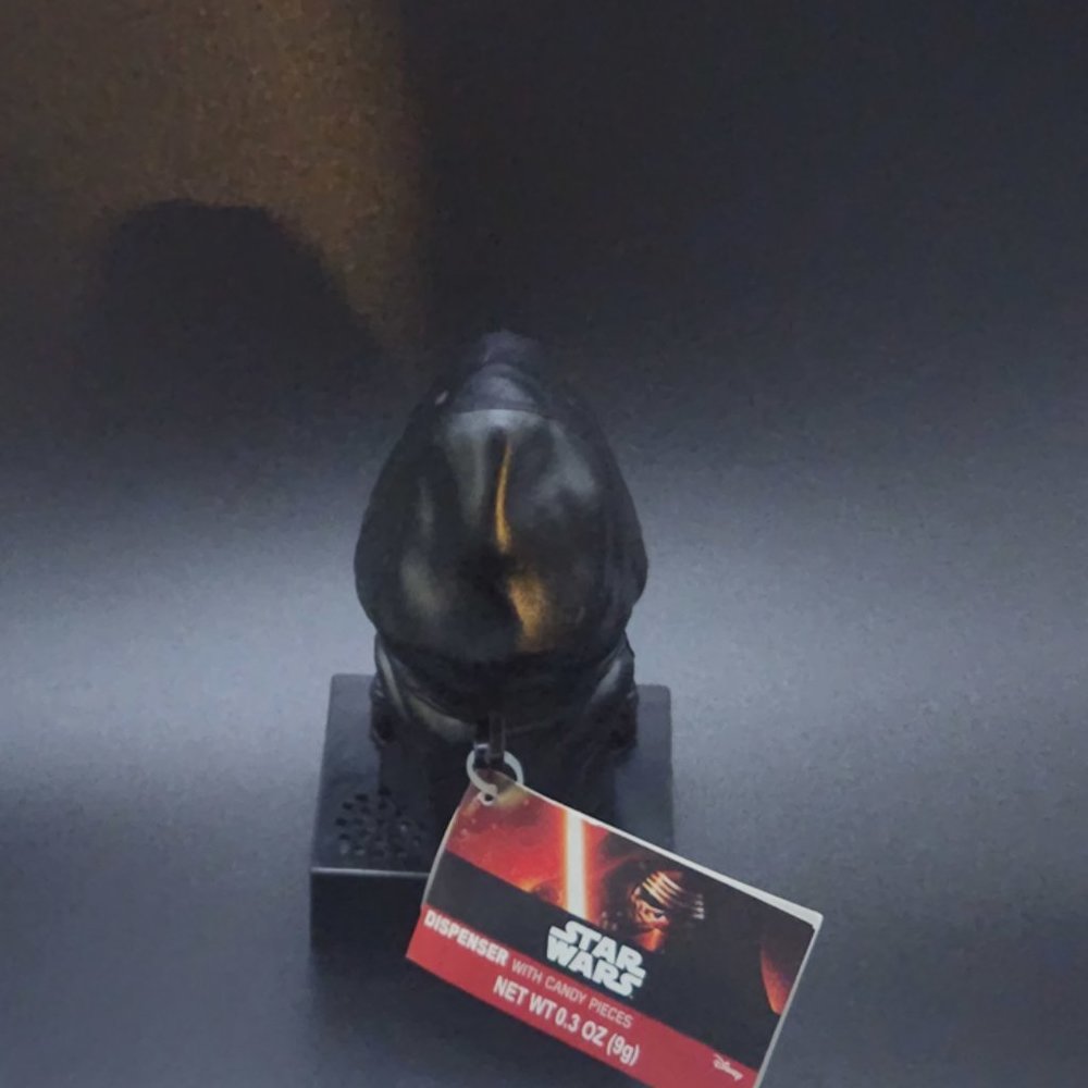 Star Wars Kylo Ren Candy Dispenser with Sound and Outdated Candy Great for the - Picture 2 of 2